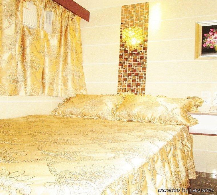 New Chung King Mansion Guest House - Tower C Hong Kong Ngoại thất bức ảnh