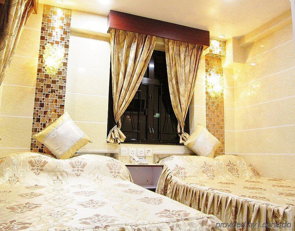 New Chung King Mansion Guest House - Tower C Hong Kong Ngoại thất bức ảnh